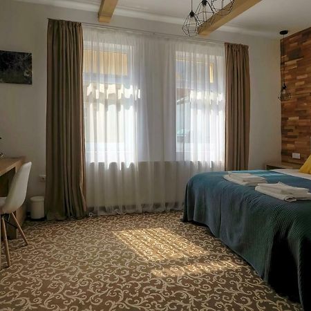 Residence Rooms Bucovina Câmpulung Moldovenesc Екстериор снимка